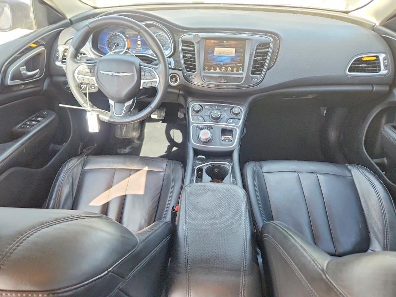 64231336 :رقم المزاد ، 1C3CCCCB0FN508570 vin ، 2015 Chrysler 200 مزاد بيع