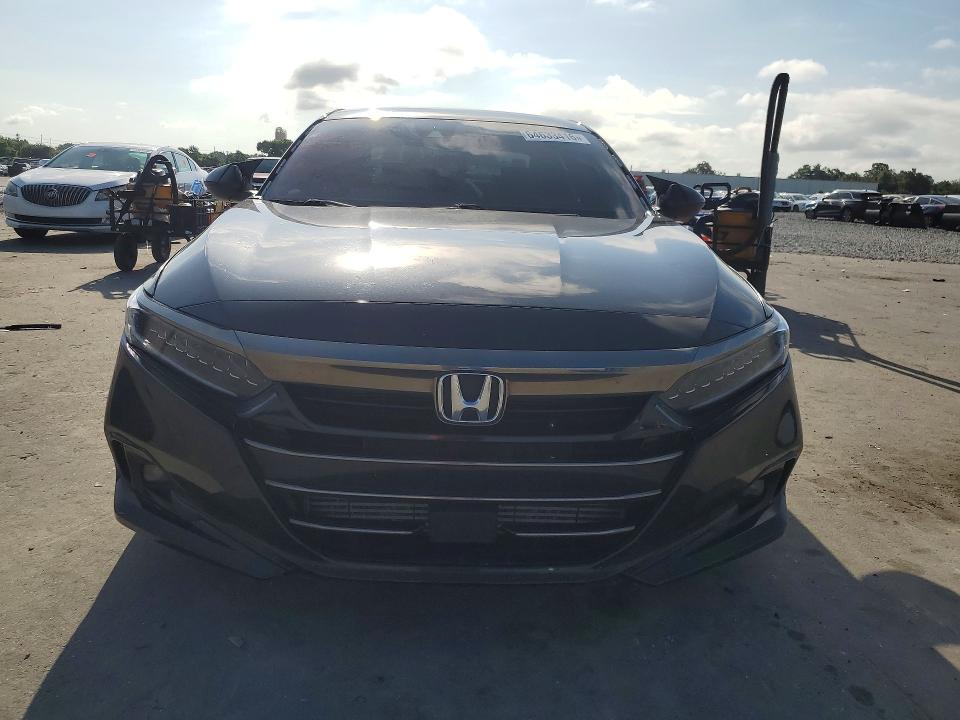 64633416 :رقم المزاد ، 1HGCV1F30MA034009 vin ، 2021 Honda Accord مزاد بيع