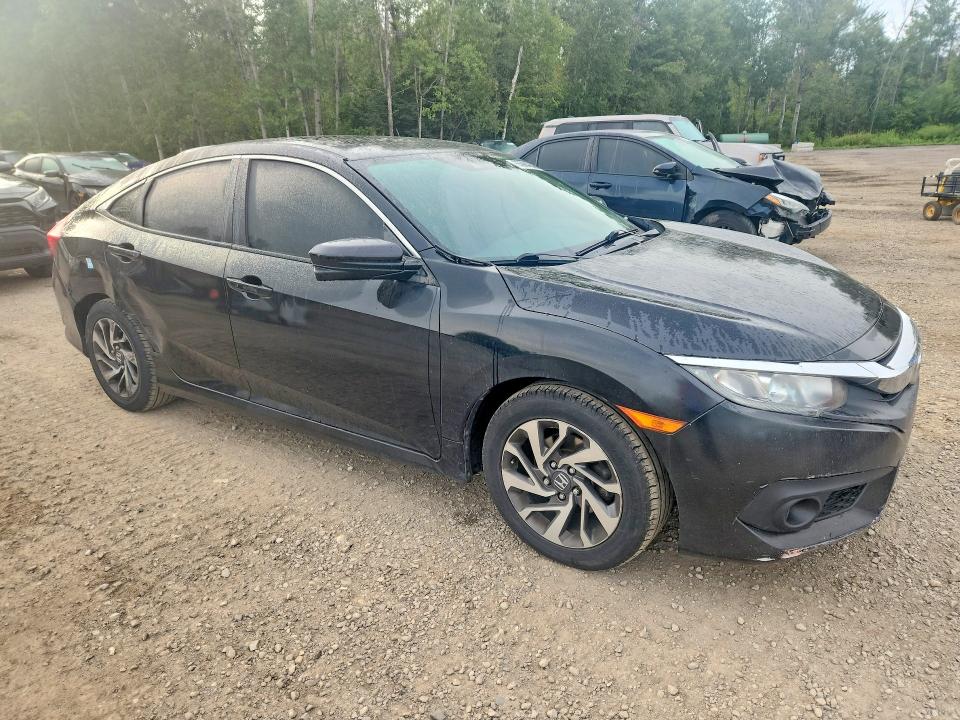 65984046 :رقم المزاد ، 2HGFC2F89JH033104 vin ، 2018 Honda Civic مزاد بيع