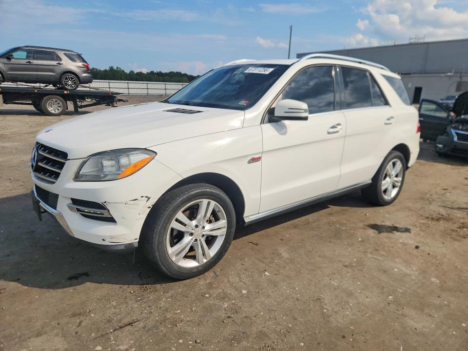 67311256 :رقم المزاد ، 4JGDA5HB0FA440977 vin ، 2015 Mercedes-benz Ml مزاد بيع