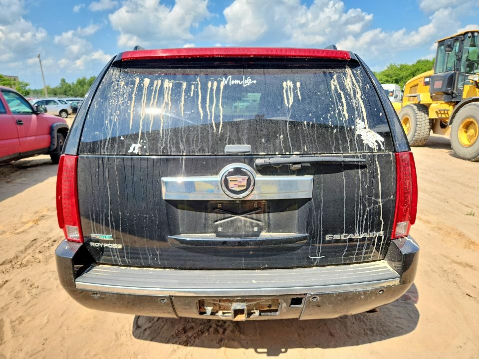 64217746 :رقم المزاد ، 1GYUKHEF1AR239619 vin ، 2010 Cadillac Escalade مزاد بيع