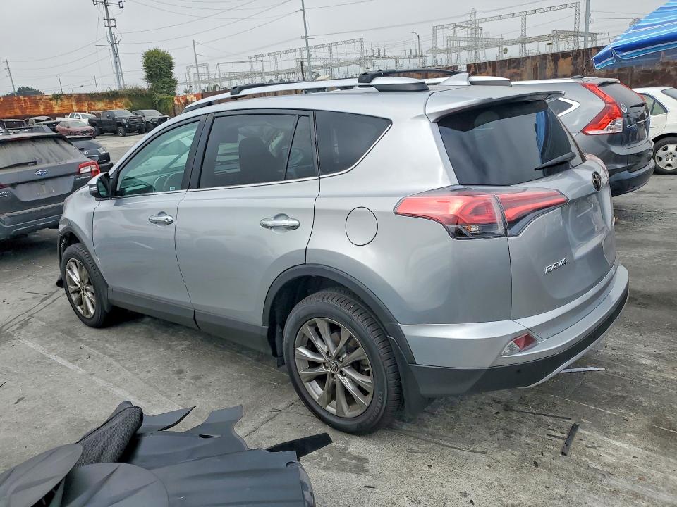 2016 Toyota Rav4 მანქანა იყიდება აუქციონზე, vin: 2T3YFREV2GW311932, აუქციონის ნომერი: 63700656