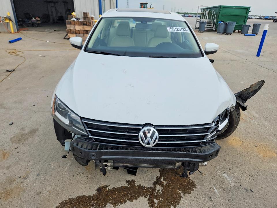 2016 Volkswagen Jetta მანქანა იყიდება აუქციონზე, vin: 3VWL07AJ2GM326691, აუქციონის ნომერი: 66126786
