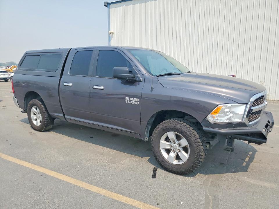 62497296 :رقم المزاد ، 1C6RR7GG2JS307479 vin ، 2018 Ram 1500 مزاد بيع