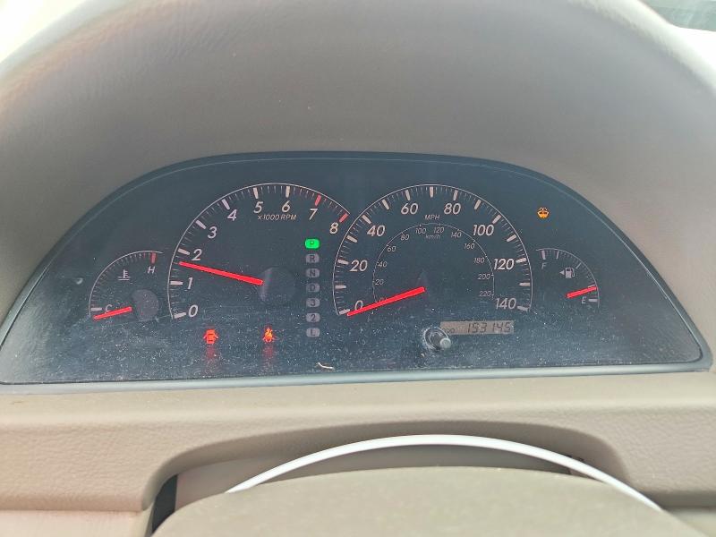 2005 Toyota Camry მანქანა იყიდება აუქციონზე, vin: 4T1BE32K75U073629, აუქციონის ნომერი: 63213566