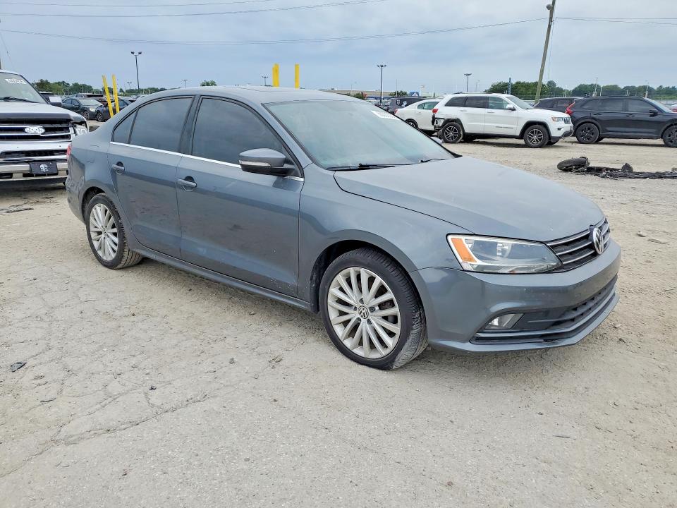 65350086 :رقم المزاد ، 3VWD07AJ3FM293364 vin ، 2015 Volkswagen Jetta مزاد بيع