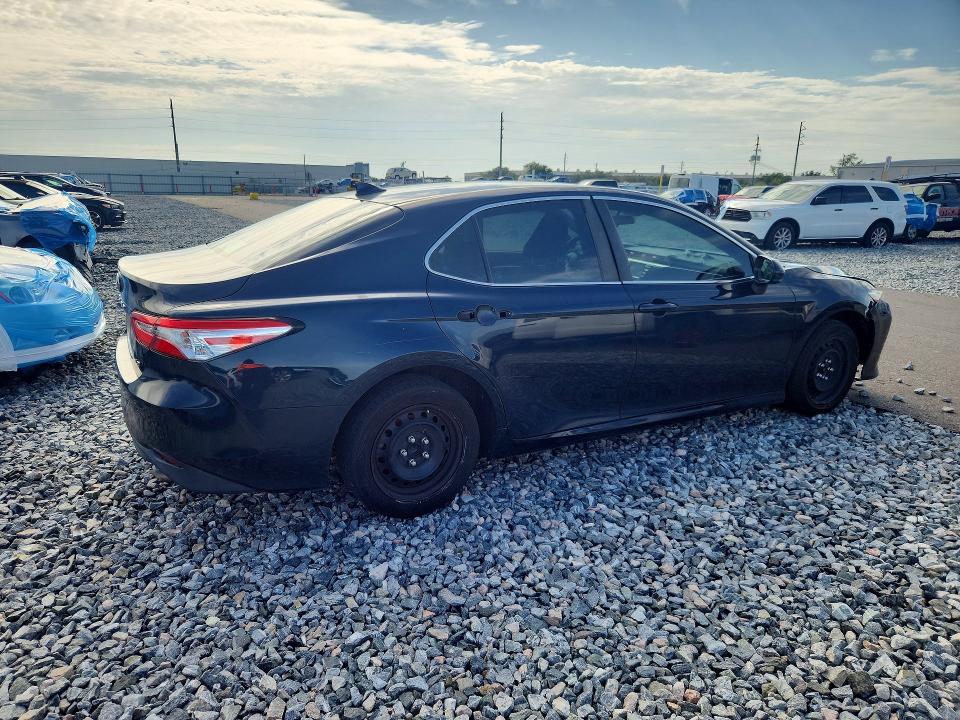 Продажа на аукционе авто 2019 Toyota Camry, vin: 4T1B11HK5KU798665, номер лота: 61442376