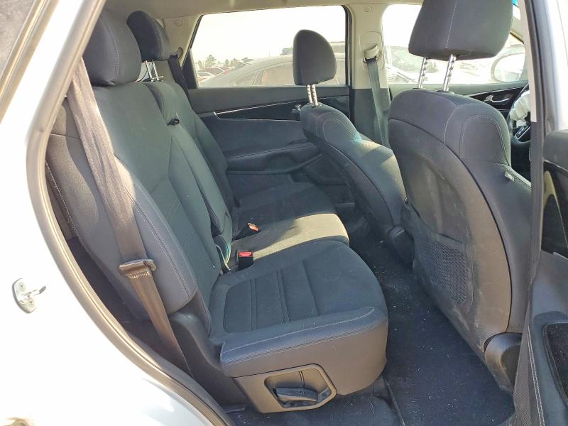 Продаж на аукціоні авто 2019 Kia Sorento, vin: 5XYPG4A37KG599826, номер лоту: 63810156
