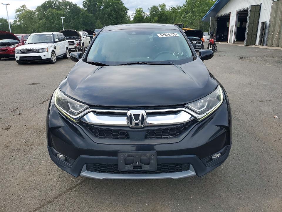 2018 Honda Cr-v მანქანა იყიდება აუქციონზე, vin: 7FARW2H85JE017590, აუქციონის ნომერი: 67076176