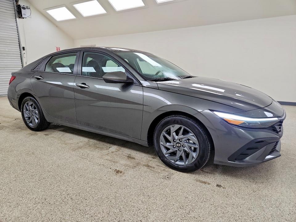 Продаж на аукціоні авто 2026 Hyundai Elantra Hybrid, vin: KMHLM4DJ0TU196879, номер лоту: 63772756
