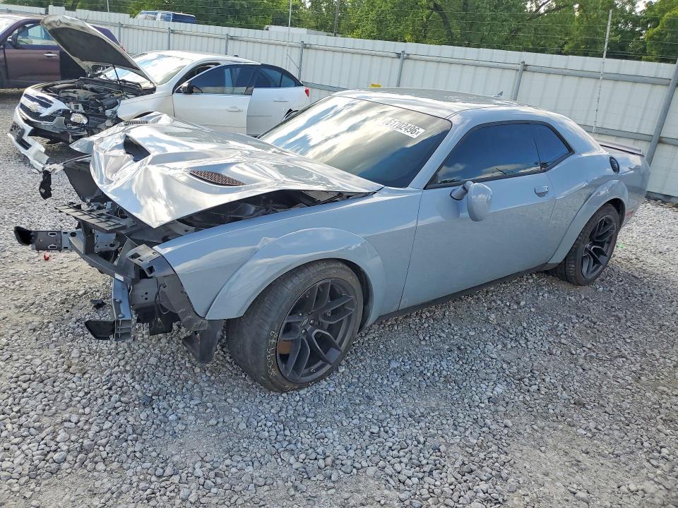 61702496 :رقم المزاد ، 2C3CDZFJ9NH192080 vin ، 2022 Dodge Challenger مزاد بيع