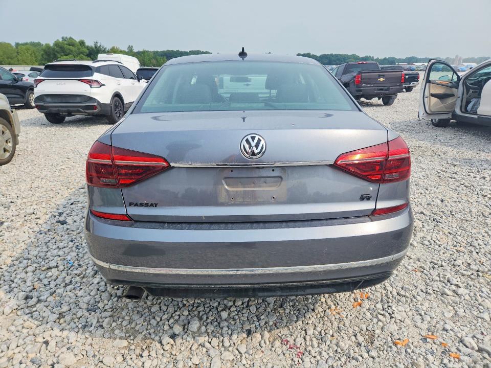 Продаж на аукціоні авто 2017 Volkswagen Passat, vin: 1VWDT7A3XHC076083, номер лоту: 64302036