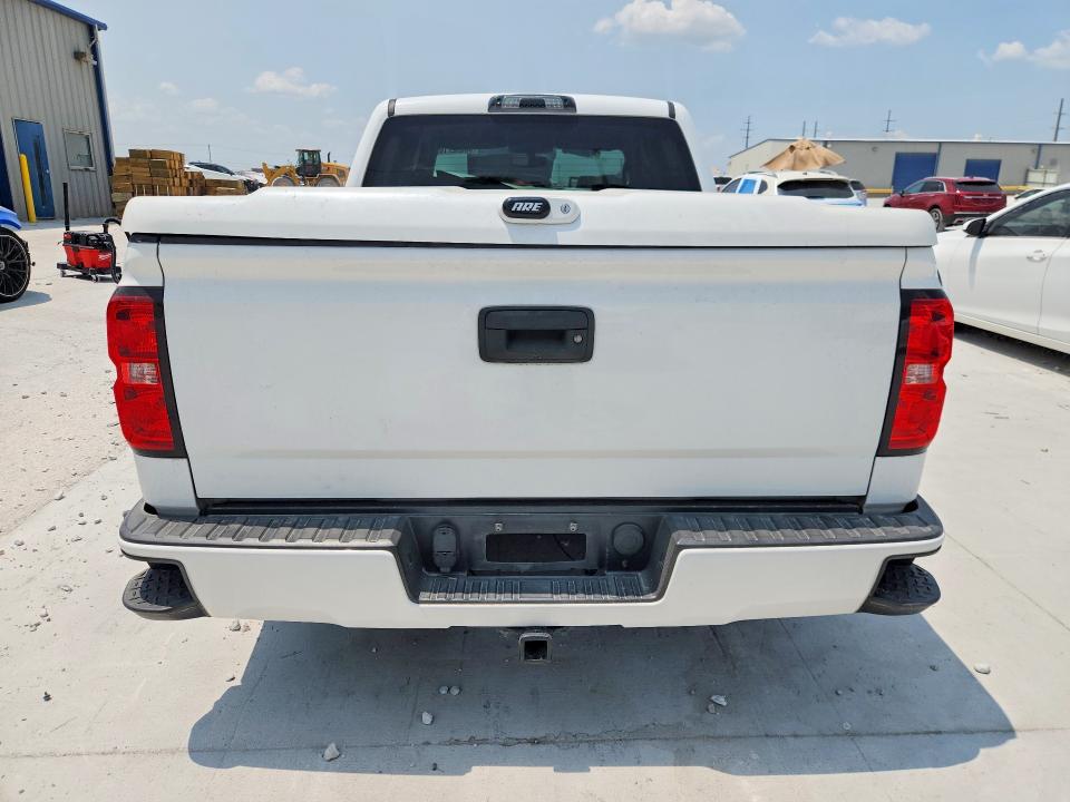 Продажа на аукционе авто 2018 Chevrolet Silverado, vin: 3GCUKRECXJG495355, номер лота: 63592716