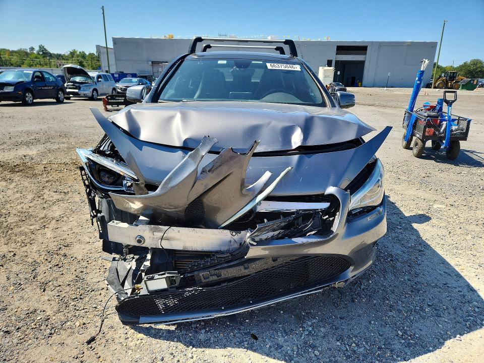 66375046 :رقم المزاد ، WDDSJ4GB2HN425034 vin ، 2017 Mercedes-benz Cla مزاد بيع