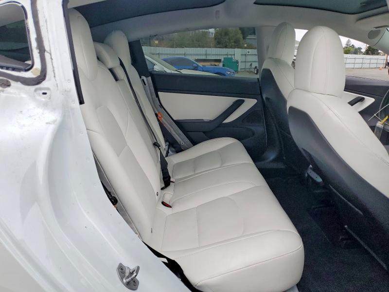 Продаж на аукціоні авто 2018 Tesla Model 3, vin: 5YJ3E1EA2JF155898, номер лоту: 64485166