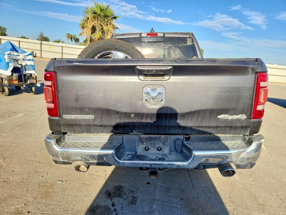 62797506 :رقم المزاد ، 1C6SRFFM6MN736355 vin ، 2021 Ram 1500 مزاد بيع