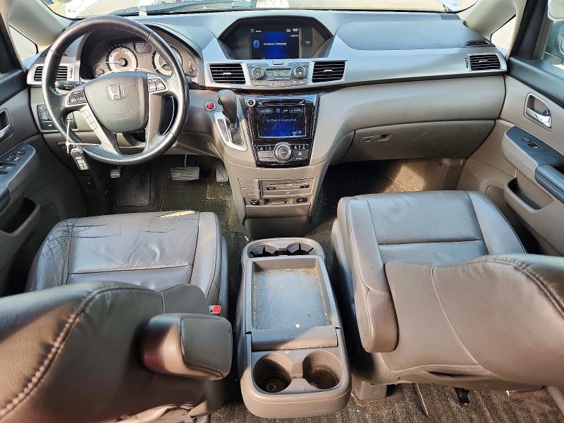 66272216 :رقم المزاد ، 5FNRL5H63FB015803 vin ، 2015 Honda Odyssey مزاد بيع
