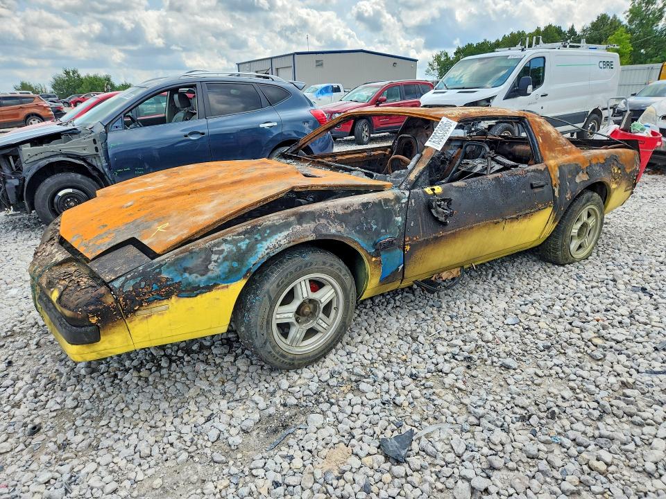 Продажа на аукционе авто 1988 Pontiac Firebird, vin: 1G2FS2187JL250487, номер лота: 63833896