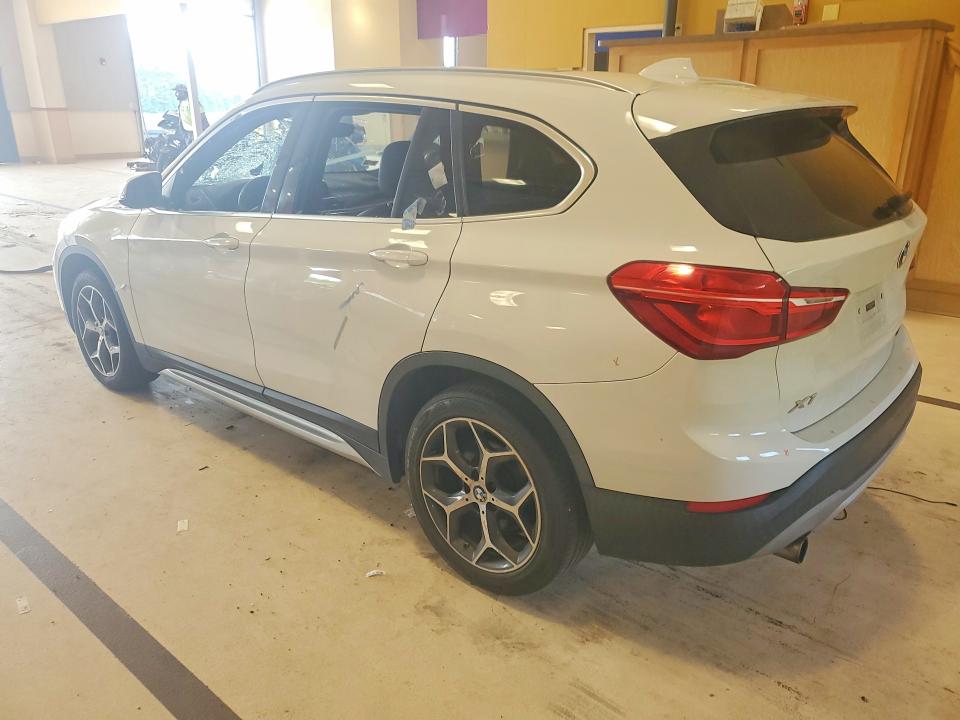 64556766 :رقم المزاد ، WBXHT3C30J5L27121 vin ، 2018 Bmw X1 مزاد بيع