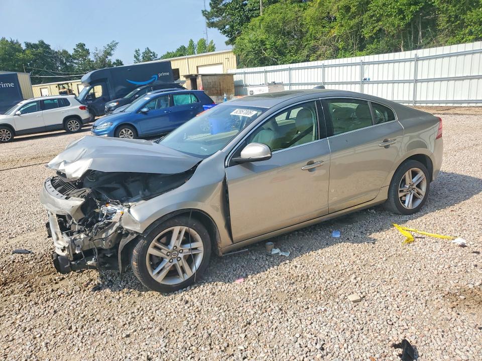 2015 Volvo S60 მანქანა იყიდება აუქციონზე, vin: YV140MFB7F1314615, აუქციონის ნომერი: 62957006