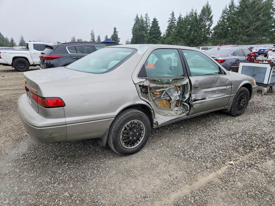 Auction sale of the 1998 Toyota Camry, vin: JT2BG22K3W0157313, lot number: 64484856