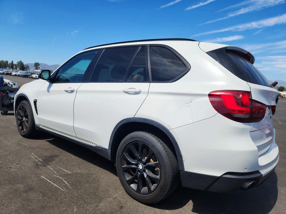 65416106 :رقم المزاد ، 5UXKR0C55F0P10248 vin ، 2015 Bmw X5 مزاد بيع