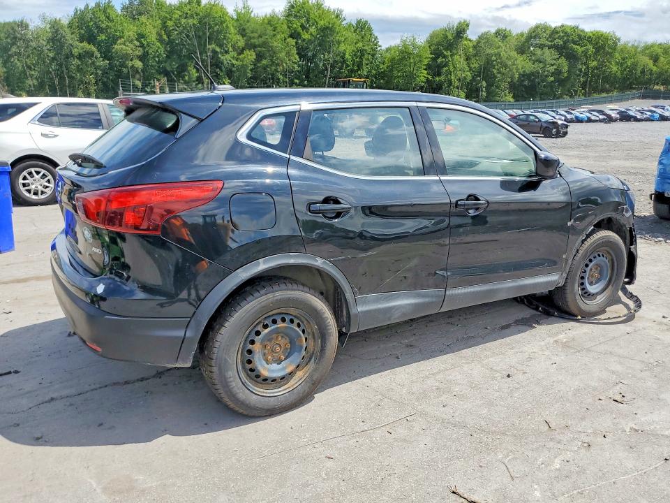62761206 :رقم المزاد ، JN1BJ1CR9KW320040 vin ، 2019 Nissan Rogue Sport مزاد بيع