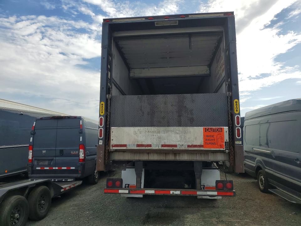 2013 Utility Trailer Utility Tr მანქანა იყიდება აუქციონზე, vin: 1UYVS2485DU570605, აუქციონის ნომერი: 58233796