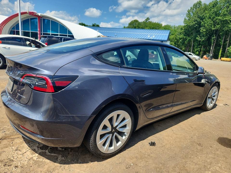 Продаж на аукціоні авто 2023 Tesla Model 3, vin: 5YJ3E1EB7PF616689, номер лоту: 62625736