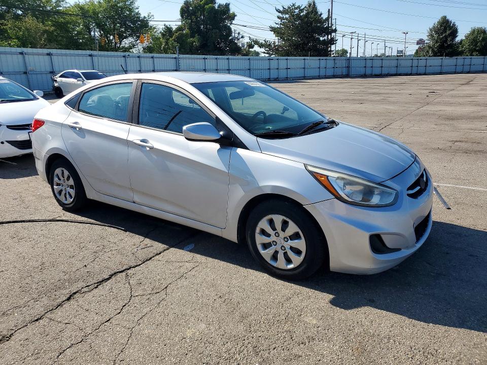 63857926 :رقم المزاد ، KMHCT4AE8HU172816 vin ، 2017 Hyundai Accent مزاد بيع
