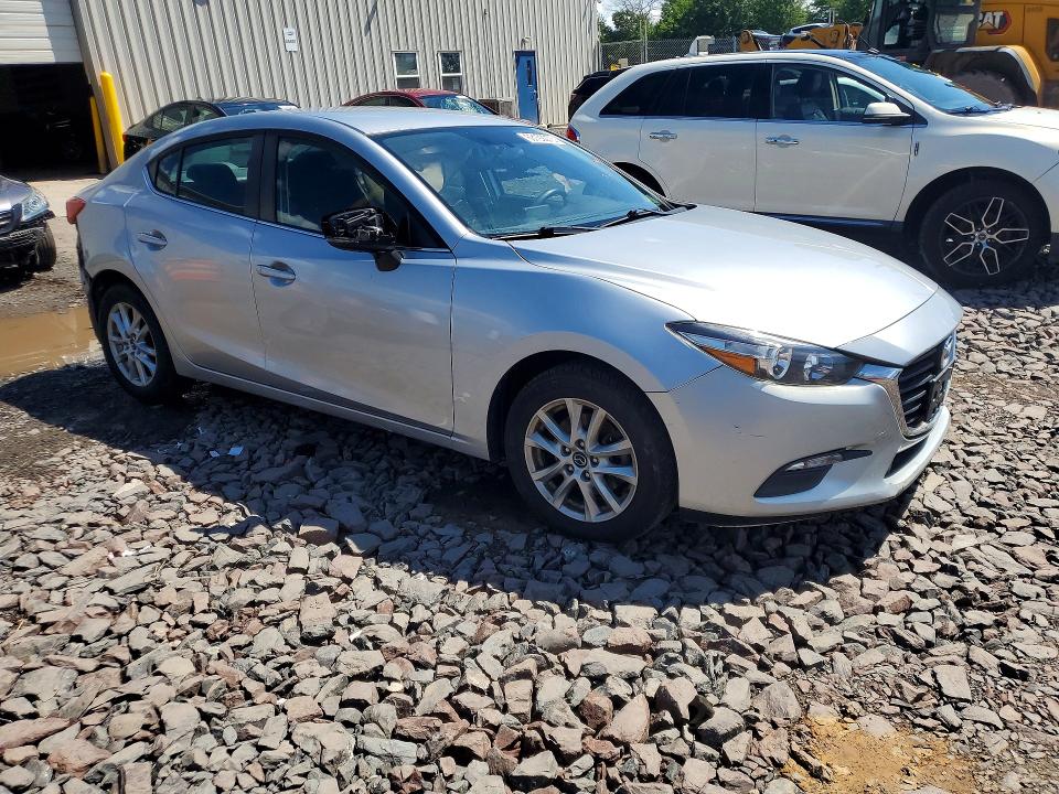 63192276 :رقم المزاد ، 3MZBN1U79HM120134 vin ، 2017 Mazda 3 مزاد بيع