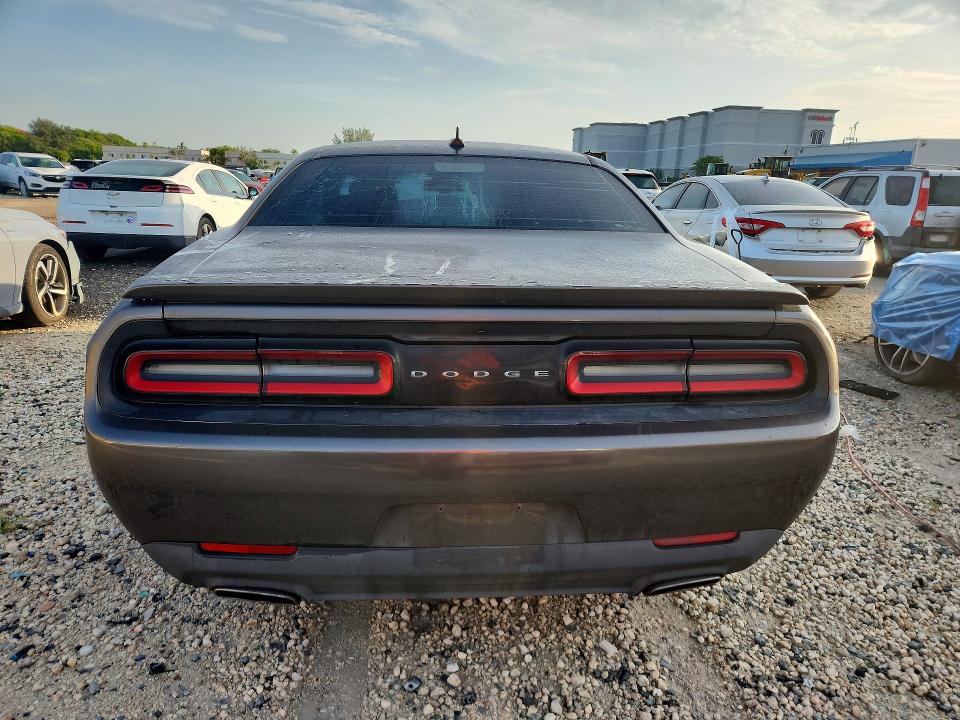 Продаж на аукціоні авто 2015 Dodge Challenger, vin: 2C3CDZAG2FH724265, номер лоту: 63727536