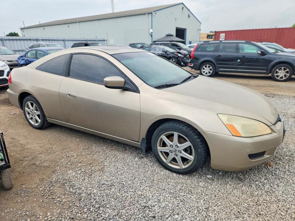 63282106 :رقم المزاد ، 1HGCM825X3A800426 vin ، 2003 Honda Accord مزاد بيع