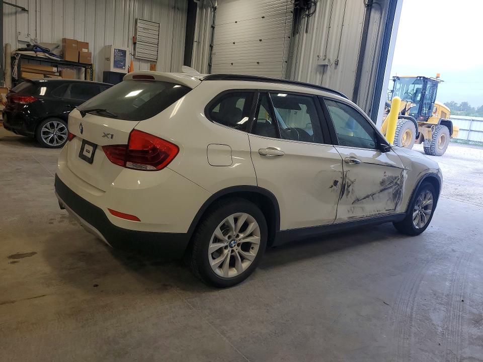 2013 Bmw X1 მანქანა იყიდება აუქციონზე, vin: WBAVL1C52DVR91539, აუქციონის ნომერი: 66116156