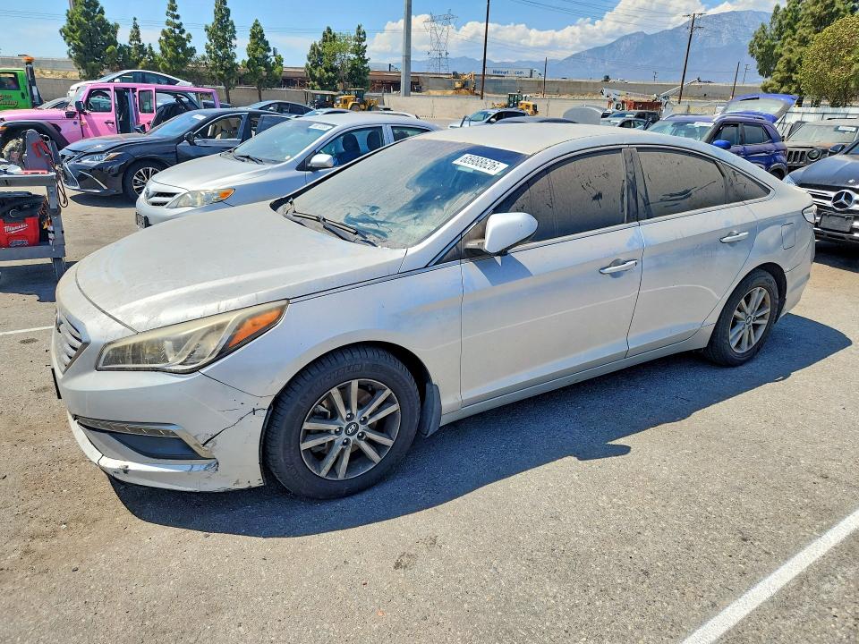 65988626 :رقم المزاد ، 5NPE24AFXFH172977 vin ، 2015 Hyundai Sonata مزاد بيع