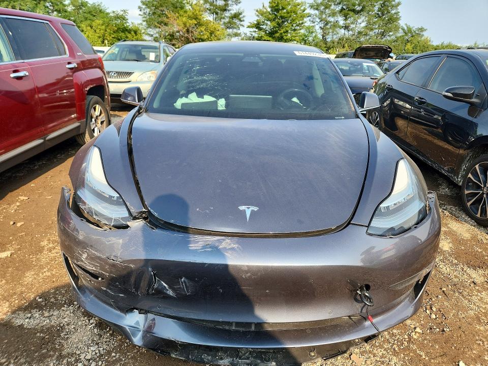 Продаж на аукціоні авто 2019 Tesla Model 3, vin: 5YJ3E1EA0KF400411, номер лоту: 61449236