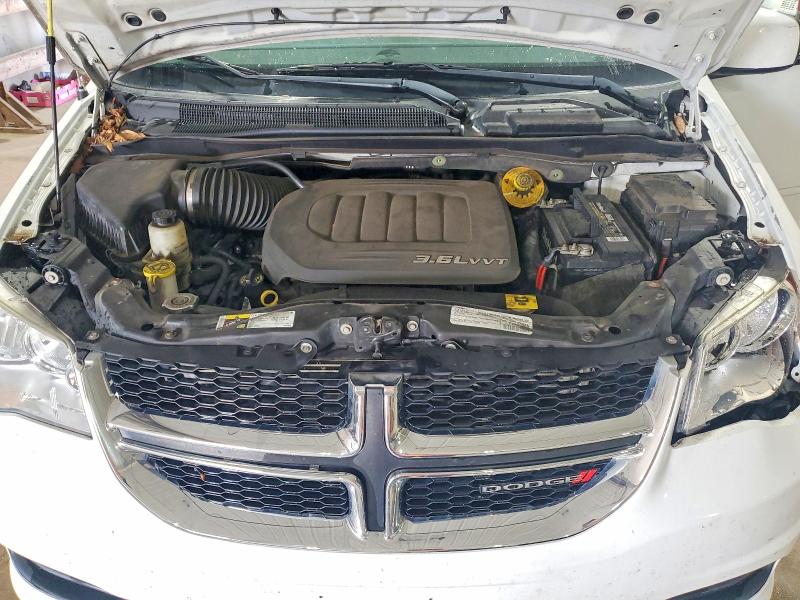 64444226 :رقم المزاد ، 2C4RDGCG7GR168165 vin ، 2016 Dodge Grand Caravan مزاد بيع