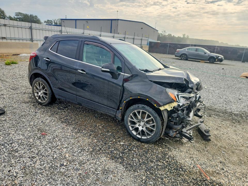 65830896 :رقم المزاد ، KL4CJ1SB2JB642217 vin ، 2018 Buick Encore مزاد بيع