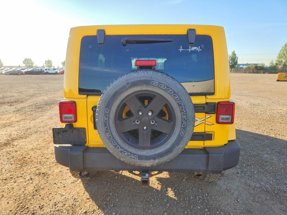 Продажа на аукционе авто 2015 Jeep Wrangler Unlimited, vin: 1C4BJWEG7FL615540, номер лота: 65881996
