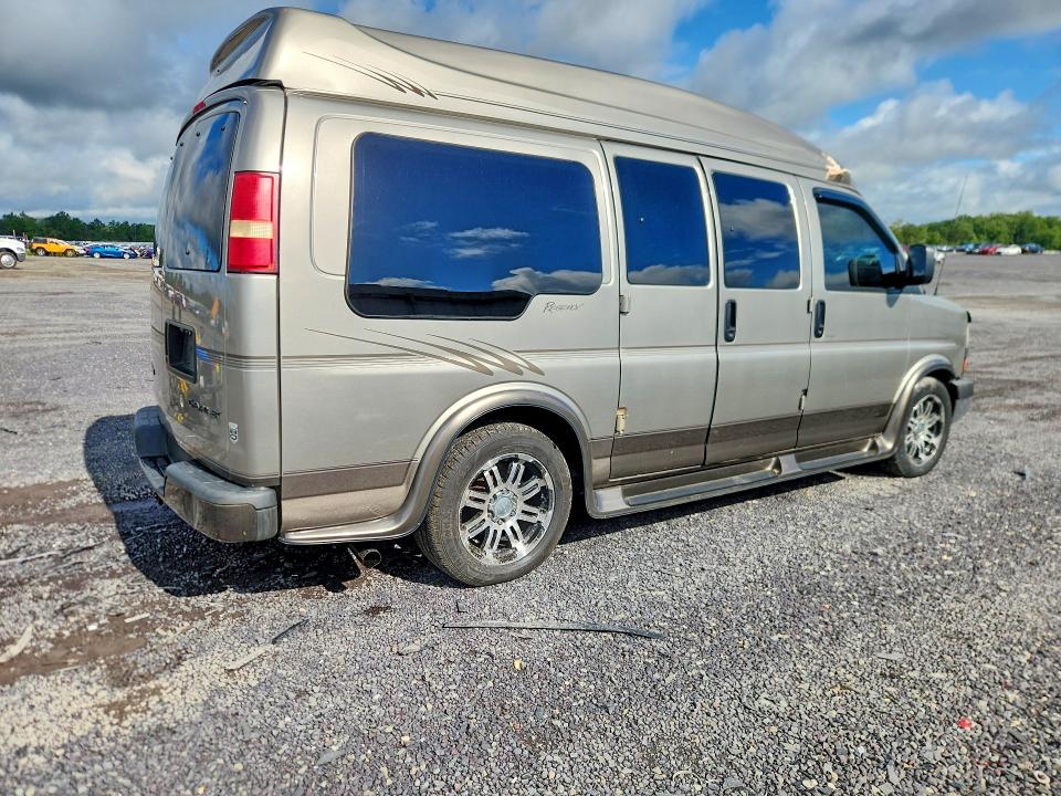 2004 Chevrolet Express G1500 მანქანა იყიდება აუქციონზე, vin: 1GBFG15T641154151, აუქციონის ნომერი: 63496346