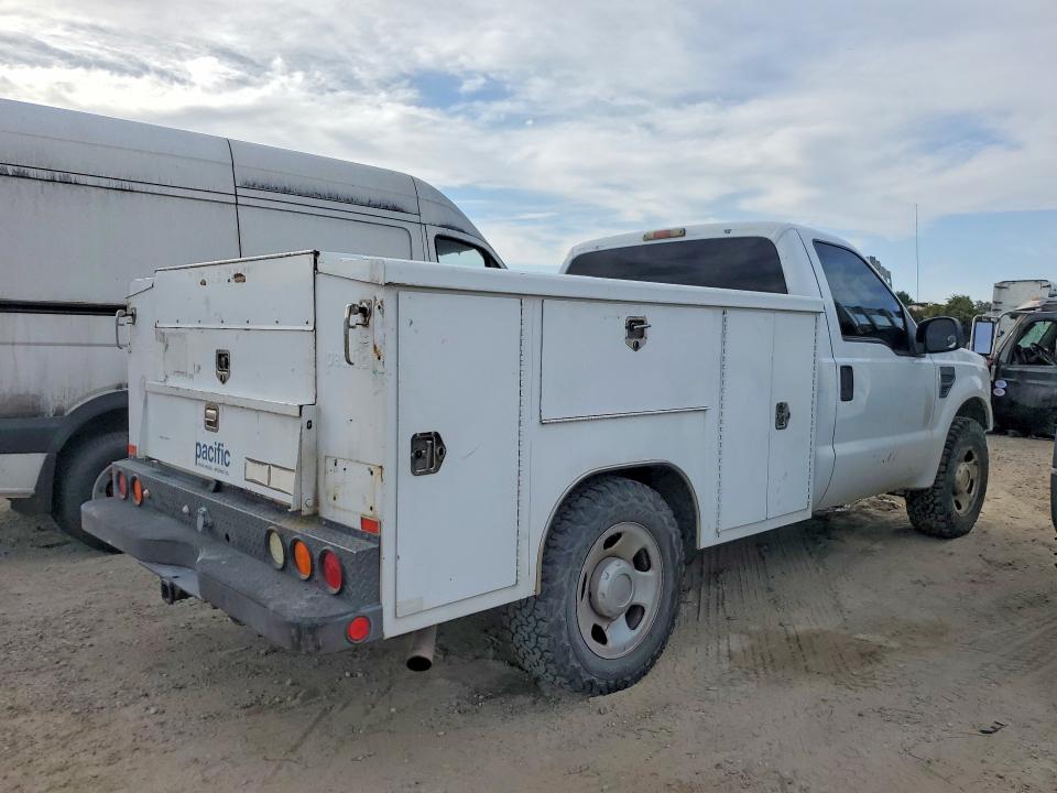 2008 Ford F350 მანქანა იყიდება აუქციონზე, vin: 1FDWF305X8EE36578, აუქციონის ნომერი: 65569816