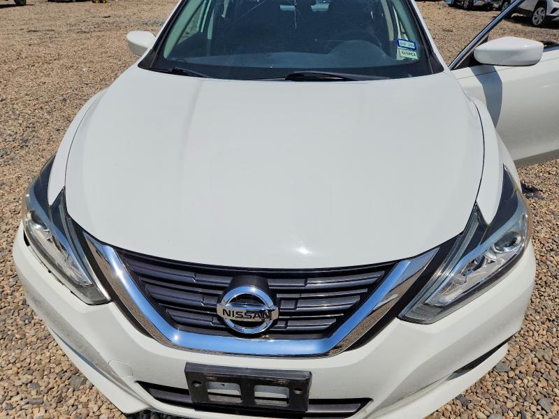 64130426 :رقم المزاد ، 1N4AL3AP1JC251043 vin ، 2018 Nissan Altima مزاد بيع