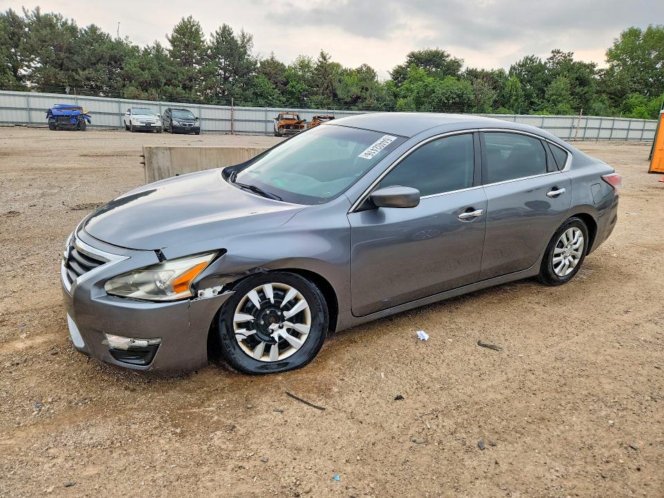 2014 Nissan Altima მანქანა იყიდება აუქციონზე, vin: 1N4AL3AP2EN378605, აუქციონის ნომერი: 64402416