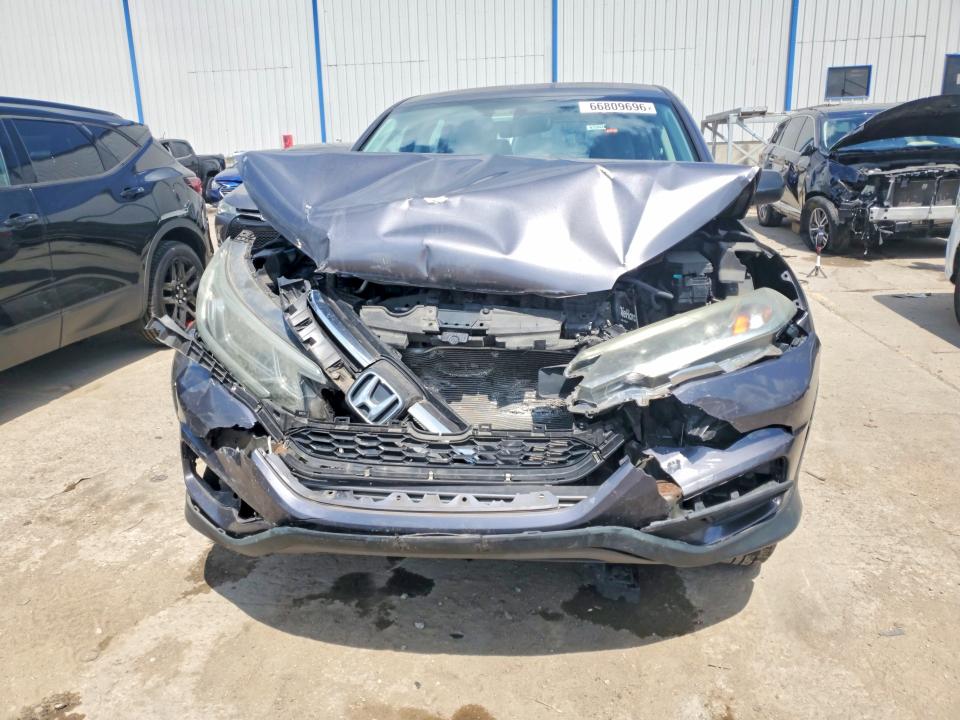 2015 Honda Cr-v მანქანა იყიდება აუქციონზე, vin: 2HKRM4H3XFH611120, აუქციონის ნომერი: 66809696