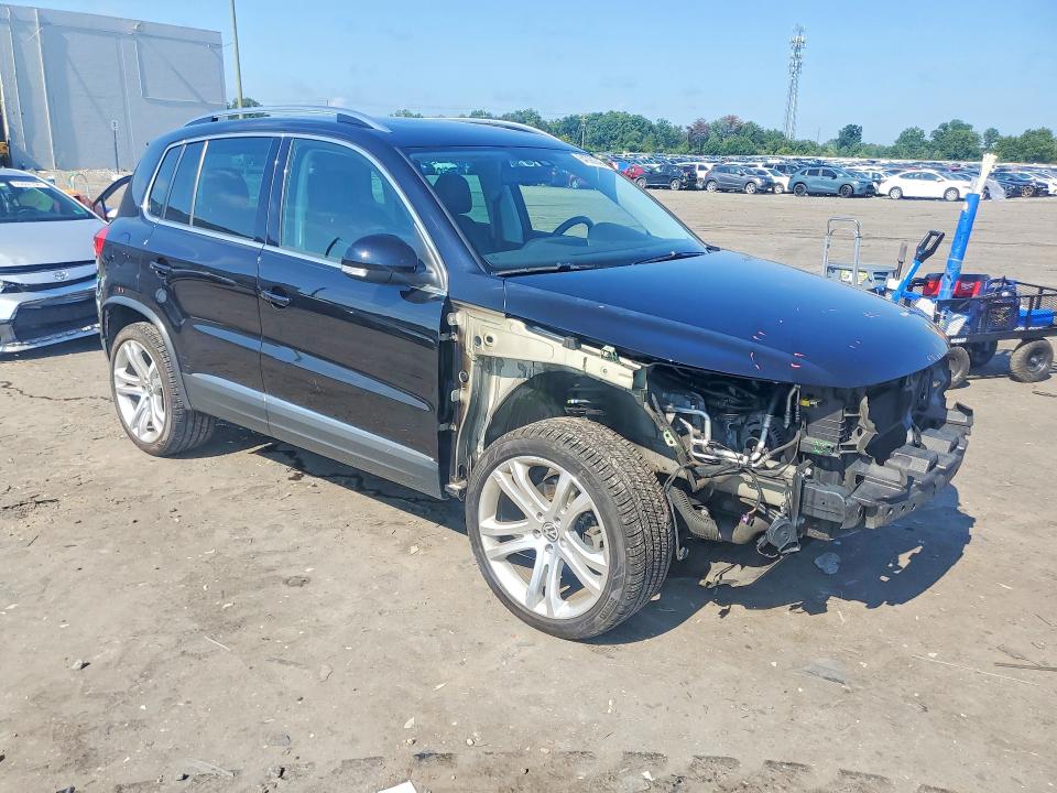 Продажа на аукционе авто 2013 Volkswagen Tiguan, vin: WVGBV3AX5DW577256, номер лота: 64090946