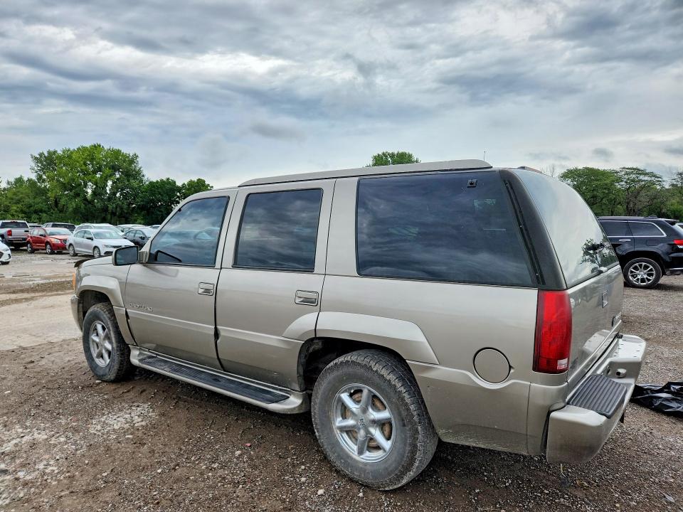 Aukcja sprzedaży 2000 Cadillac Escalade, vin: 1GYEK13R5YR144113, numer aukcji: 64900436