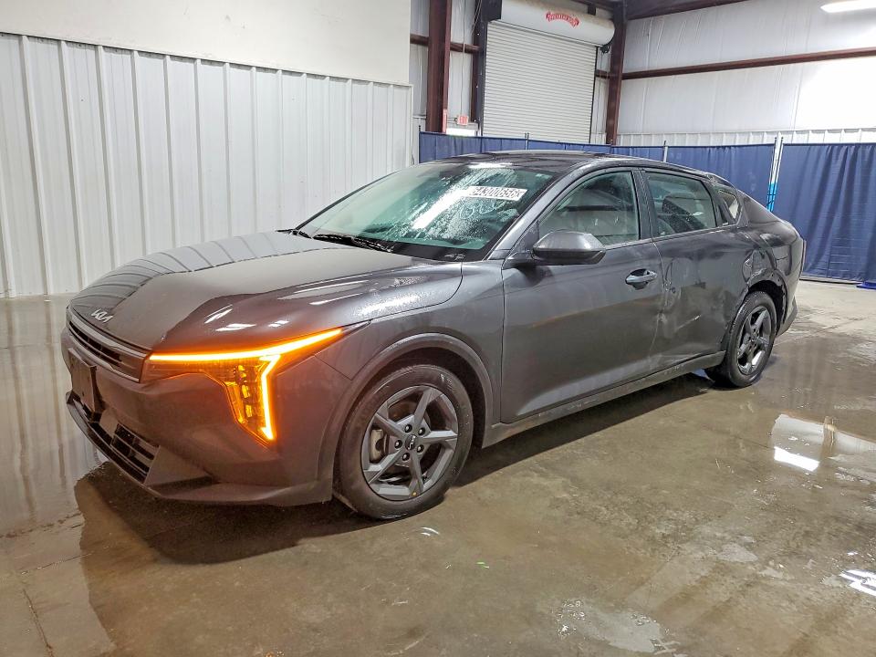 Продаж на аукціоні авто 2025 Kia K4, vin: 3KPFT4DE1SE121628, номер лоту: 64300656