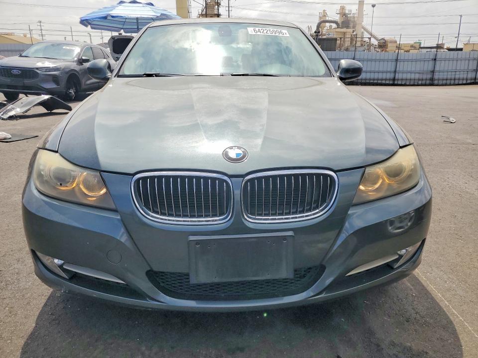 64225996 :رقم المزاد ، WBAPM5C53BE435914 vin ، 2011 Bmw 335 مزاد بيع