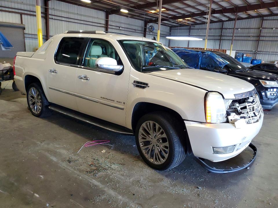 Продажа на аукционе авто 2008 Cadillac Escalade, vin: 3GYFK62828G246432, номер лота: 64687606