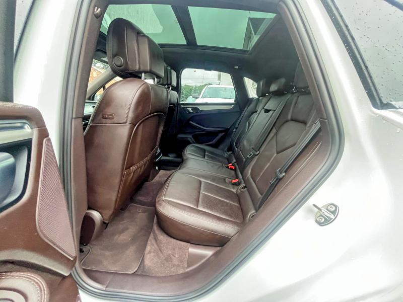 2015 Porsche Macan მანქანა იყიდება აუქციონზე, vin: WP1AB2A59FLB63160, აუქციონის ნომერი: 63898706